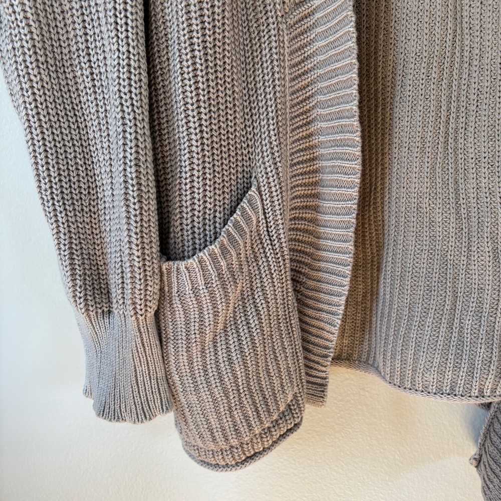 American Eagle Outfitters Taupe Knit Cardigan - Picture 3 of 4